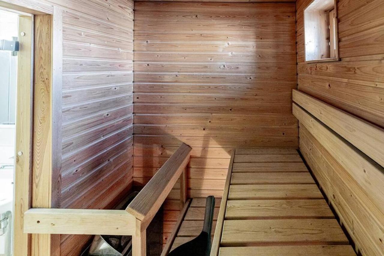 Apartment Sleepwell, Leppaevaara, 71M2 With Private Sauna Espoo Exterior photo
